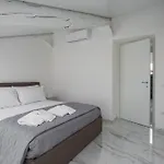 Apartment Mansarde Bella *