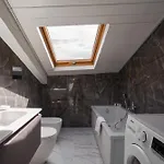 Mansarde Bella Apartment *