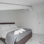 Apartment Mansarde Bella