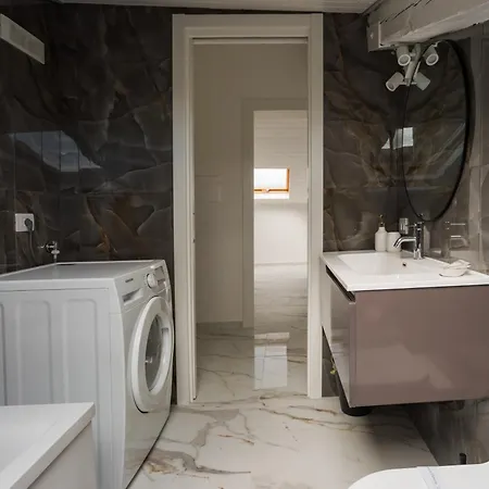 Apartament Mansarde Bella *