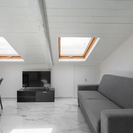 Mansarde Bella Apartamento *