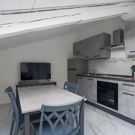 Mansarde Bella Apartamento *